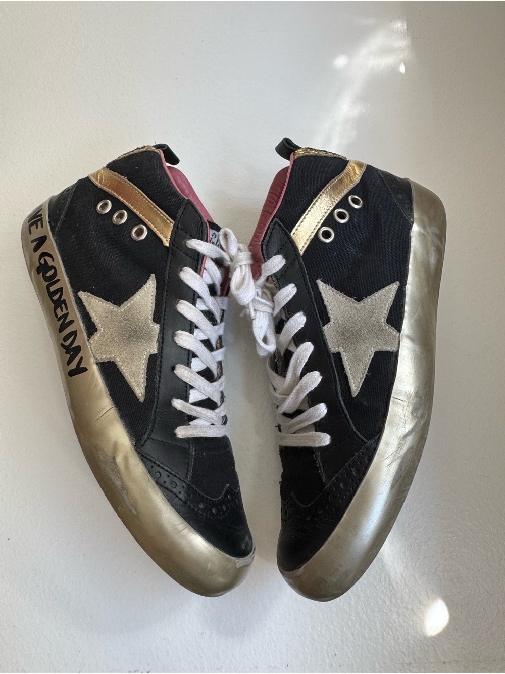 Golden Goose Wmns Mid Star 'Have a Golden Day' size 35